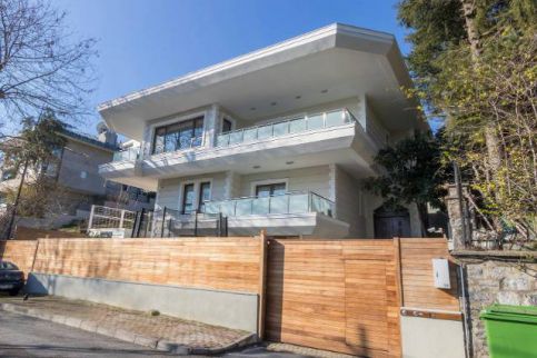 Villa For Rent In Sariyer - Istanbul