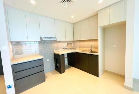 Apartment For Rent In Ras Al Khor - Dubai - Dubai