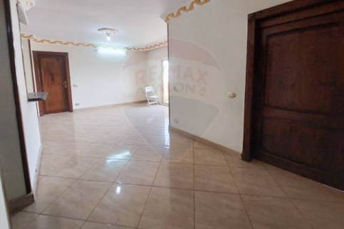 Apartment For Rent In Kamba Chares - Qesm Bab Sharqi - Alexandria