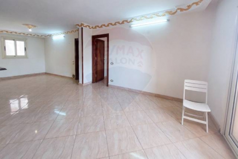 Apartment For Rent In Kamba Chares - Qesm Bab Sharqi - Alexandria