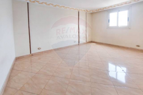 Apartment For Rent In Kamba Chares - Qesm Bab Sharqi - Alexandria