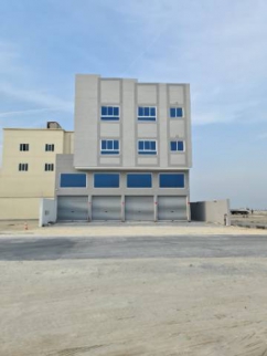 محل تجاري للإيجار فى الحد - المحرق