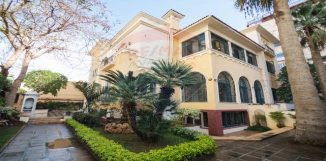 Villa For Rent In Roushdy - Qism Sidi Gabir - Alexandria