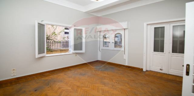 Villa For Rent In Roushdy - Qism Sidi Gabir - Alexandria