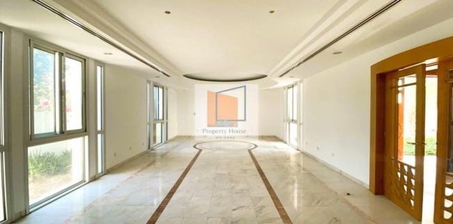 فيلا للإيجار