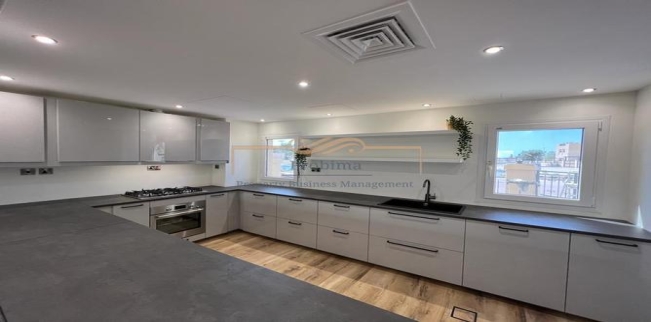 فيلا للإيجار