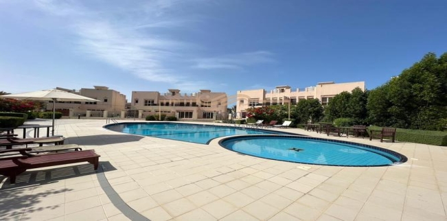 فيلا للإيجار