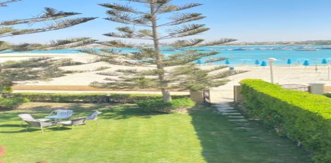 فيلا للبيع فى مركز العلمين - مطروح