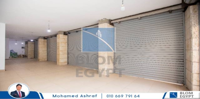 محل تجاري للإيجار فى زيزينيا - قسم الرمل - الإسكندرية
