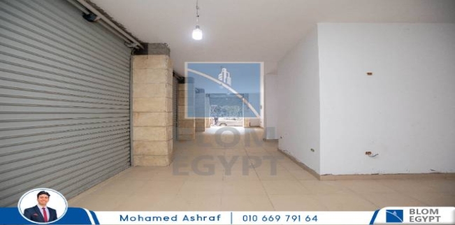 محل تجاري للإيجار فى زيزينيا - قسم الرمل - الإسكندرية