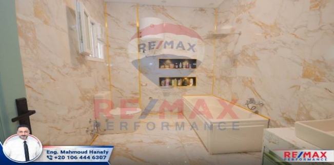 Villa For Sale In Moharram Bek - Qism Moharram Bek - Alexandria