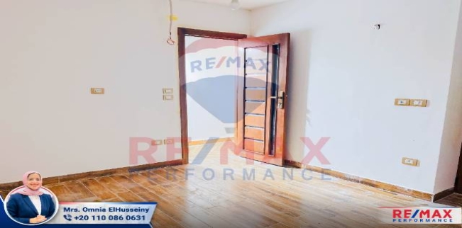 شقة للإيجار فى رشدي - قسم سيدى جابر - الإسكندرية