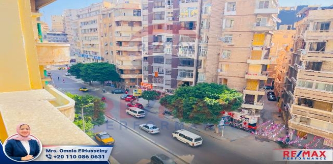 شقة للإيجار فى رشدي - قسم سيدى جابر - الإسكندرية