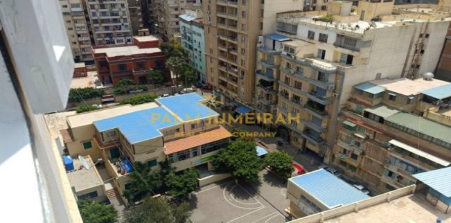 شقة للبيع فى جناكليس - قسم الرمل - الإسكندرية