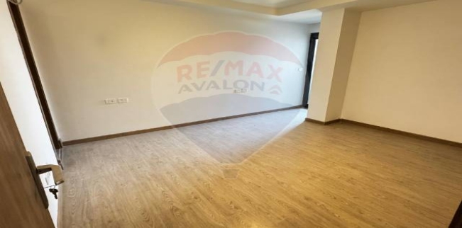 Apartment For Sale In Smoha - Qism Sidi Gabir - Alexandria