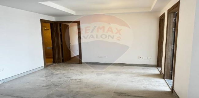 Apartment For Sale In Smoha - Qism Sidi Gabir - Alexandria