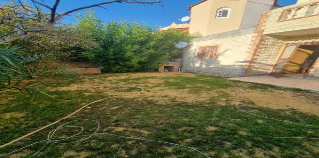 شاليه للبيع فى مركز الحمام - مطروح