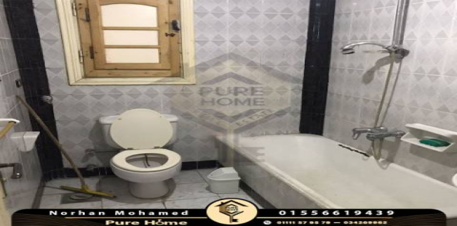 مكتب للبيع فى جليم - قسم الرمل - الإسكندرية